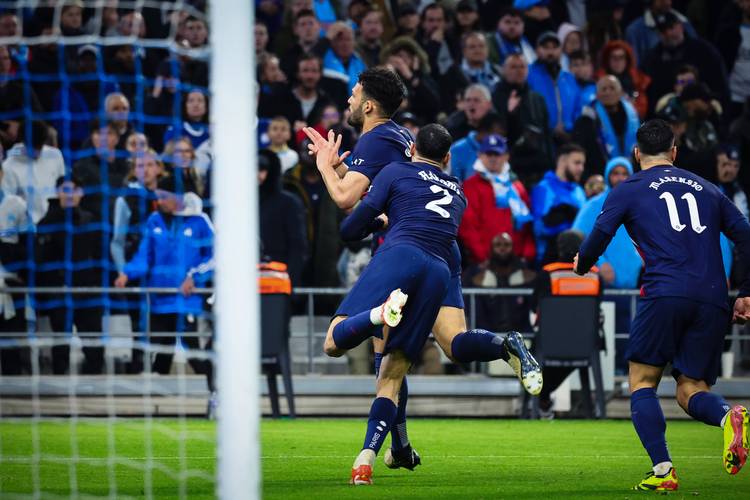 追梦格林：库里不在，我们需要巴特勒站出来解决进攻问题（追梦：库里缺阵，巴特勒需扛起进攻大旗）