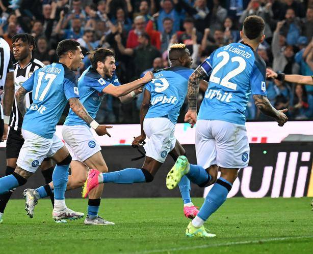 马特拉齐：意大利这样强大的球队理应以进世界杯决赛圈为目标（马特拉齐：以意大利的实力，目标就该是晋级世界杯决赛圈）