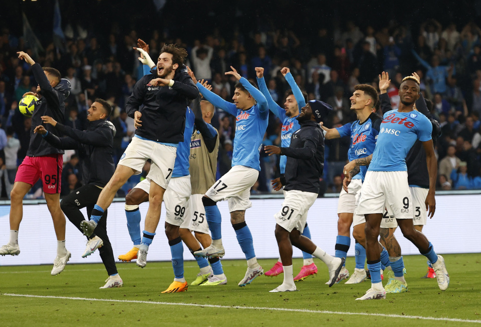 TA分析埃永被豪门关注原因：他拥有超强的门前嗅觉，技术全面（豪门缘何看上埃永？门前嗅觉顶级，技术面面俱到）