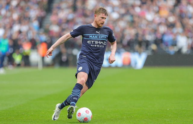 曼联欧联杯小组赛形势分析（曼联欧联杯小组局势解读）