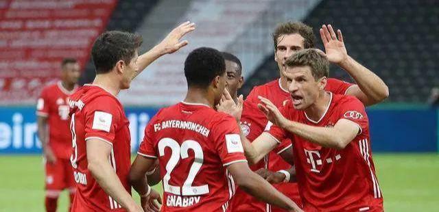 雷迪克：赛前最担心的是防守，但最终我们承受了压力没有崩盘（雷迪克：赛前最大隐忧是防守，所幸最终顶住压力未崩盘）