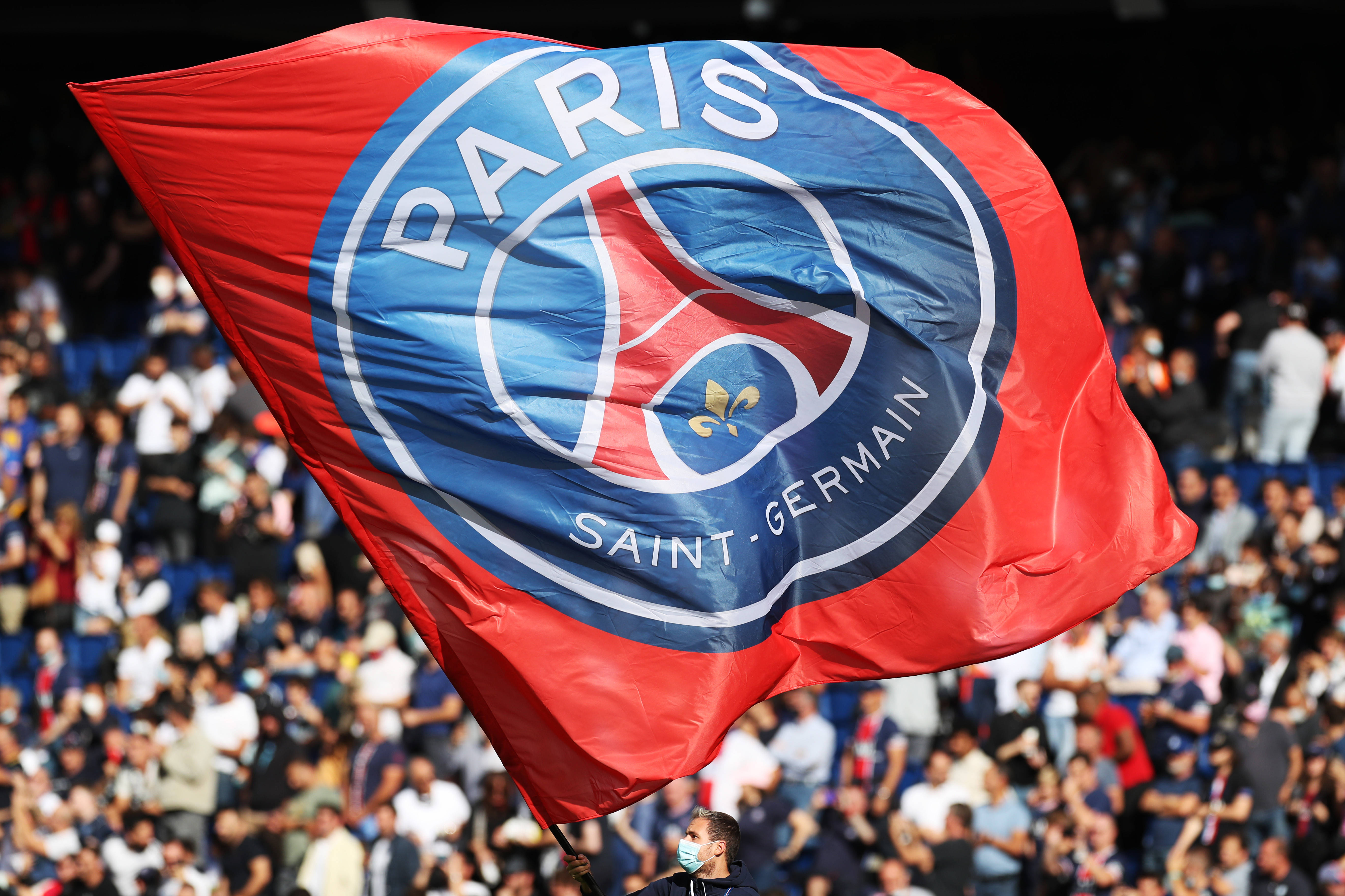 放弃阿根廷选择为意大利出战？卡斯特罗：我不能也不想那么做（改披意大利战袍？卡斯特罗：我做不到，也不愿意）