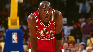 本轮最好看对决！撕碎外援依赖症 这才是CBA该有的样子？（本轮最燃对决！摆脱外援依赖，这才是CBA应有的样子）