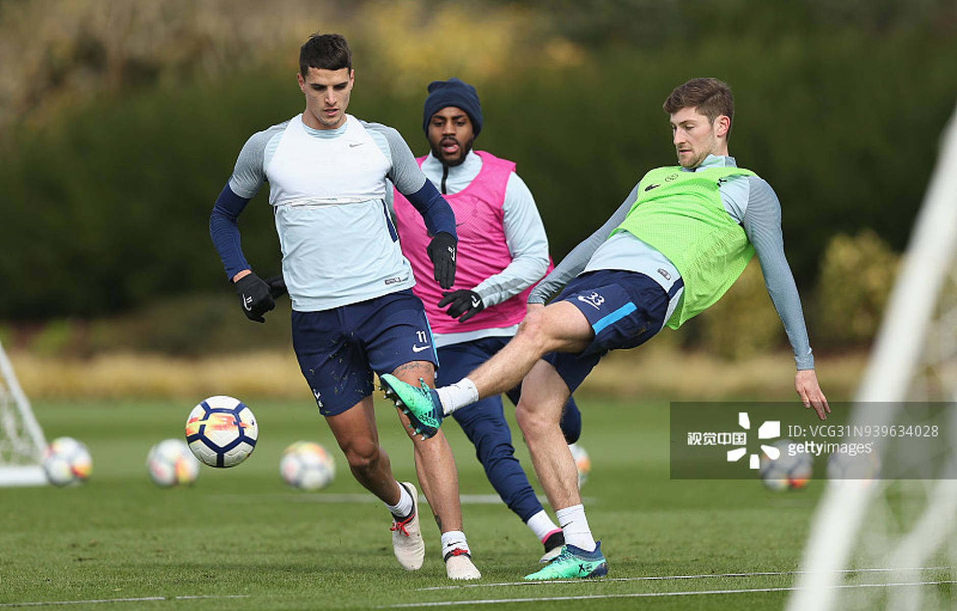 每体：治疗耻骨疼痛的专家与巴萨队医会面，讨论亚马尔的伤情（每体：耻骨疼痛权威与巴萨医疗团队会晤，评估亚马尔伤势）