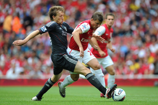 未能与武磊同场竞技，梅伦多夏窗加盟球队，13场贡献1球1助攻（与武磊错过同场，梅伦多夏窗来投，13战1球1助）