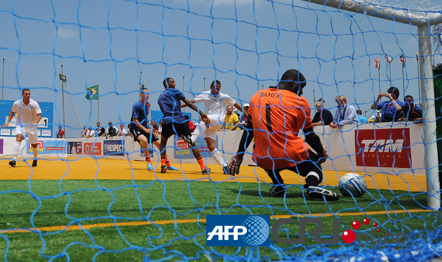 深得球员支持！欧冠不敌曼城后，多位皇马球员发声力挺阿隆索（欧冠憾负曼城，皇马球员齐声力挺阿隆索）