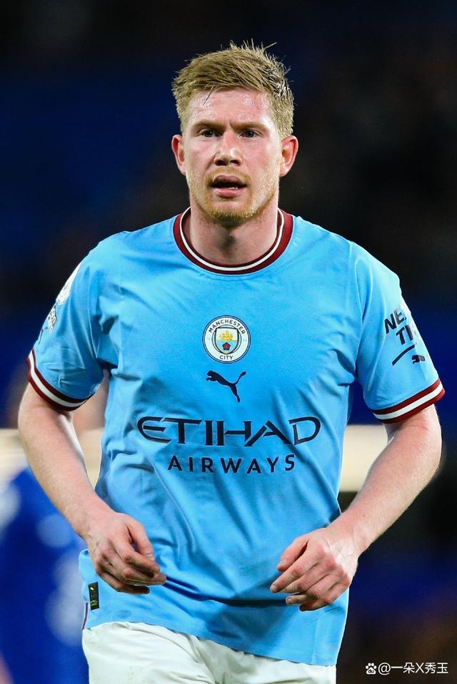 计划离队？罗马诺：国米后卫邓弗里斯更换了经纪人（离队信号？罗马诺：国米后卫邓弗里斯已更换经纪人）